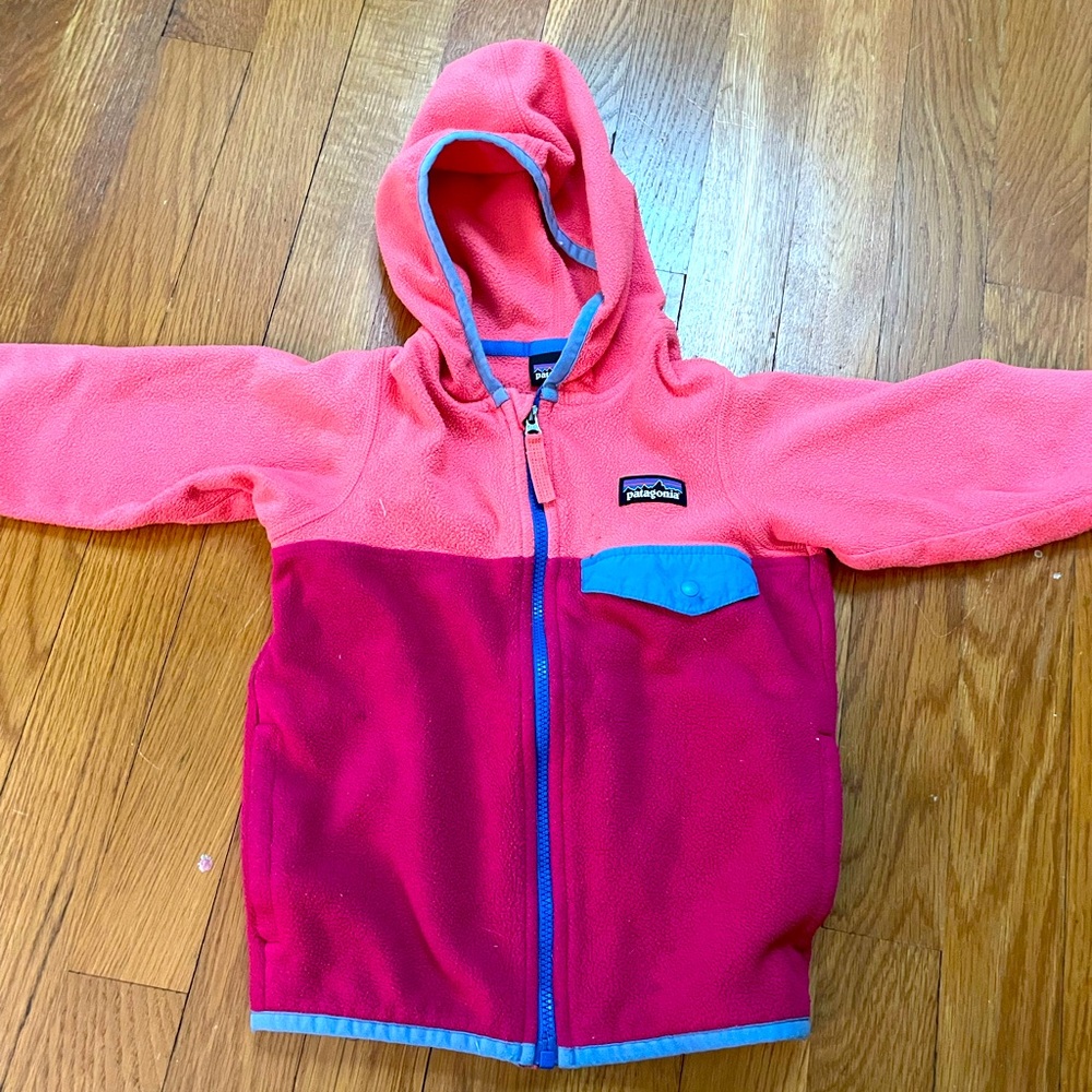 3t light Patagonia fleece jacket